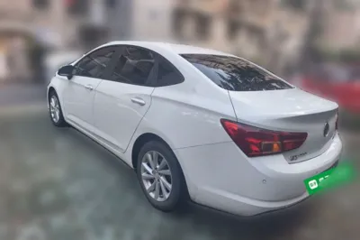 Buick Verano 2017, 77000 км, за 4887 USD
