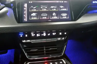 Audi e-tron GT 2022, 44500 км, за 47535.31 USD - фото 12