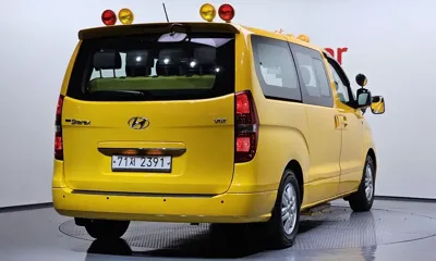 Hyundai Starex 2017, 136165 км, за 6541.13 USD