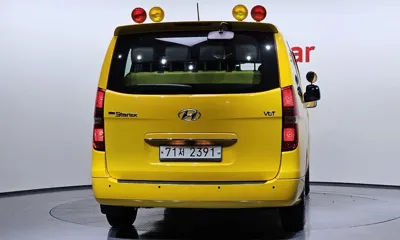 Hyundai Starex 2017, 136165 км, за 6541.13 USD