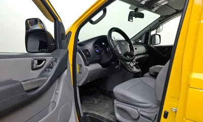 Hyundai Starex 2017, 136165 км, за 6541.13 USD - фото 11