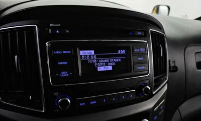 Hyundai Starex 2017, 136165 км, за 6541.13 USD - фото 19