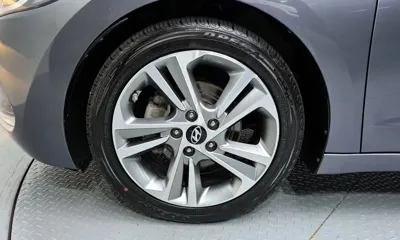 Hyundai Avante 2018, 35534 км, за 7085.74 USD