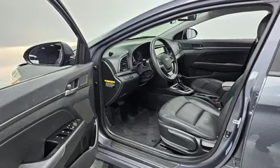 Hyundai Avante 2018, 35534 км, за 7085.74 USD - фото 10