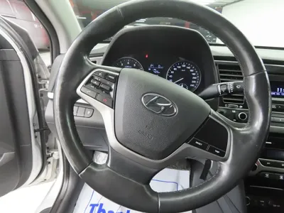 Hyundai Avante 2016, 170042 км, за 3713.36 USD - фото 8