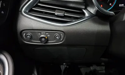 ChevroletGMDaewoo Malibu 2018, 56763 км, за 5483.98 USD - фото 20
