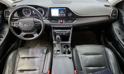 Hyundai Grandeur 2019, 109194 км, за 6892.48 USD - фото 7