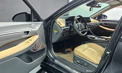 Hyundai Sonata 2020, 71234 км, за 14932.27 USD - фото 11