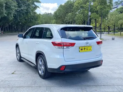 Toyota Highlander 2018, 125000 км, за 16433.37 USD - фото 9