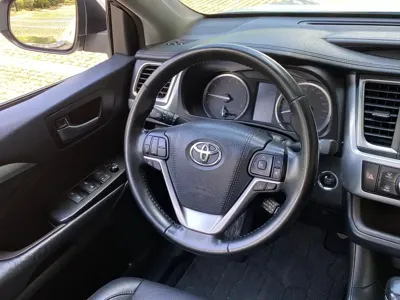 Toyota Highlander 2018, 125000 км, за 16433.37 USD - фото 13