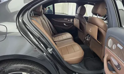 Mercedes-Benz E-Class 2021, 46914 км, за 24637.58 USD - фото 12