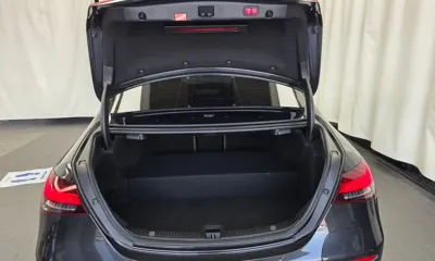 Mercedes-Benz E-Class 2021, 46914 км, за 24637.58 USD - фото 20