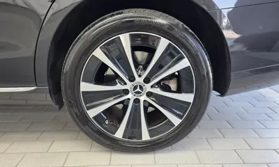 Mercedes-Benz E-Class 2021, 46914 км, за 24637.58 USD - фото 21