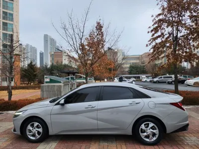 Hyundai Avante 2022, 61442 км, за 10174.61 USD