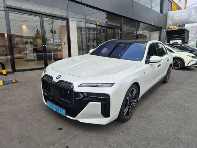 BMW i7 2024, 70000 км, за 66673.15 USD