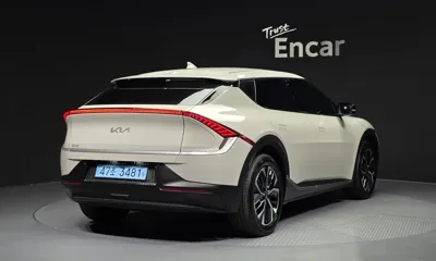 Kia EV6 2023, 16723 км, за 19274.59 USD