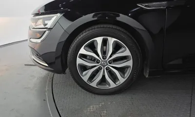 Renault-KoreaSamsung SM6 2017, 108898 км, за 5222.11 USD