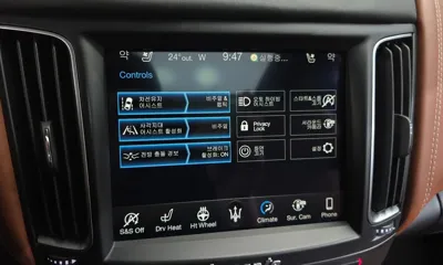Maserati Levante 2018, 101734 км, за 16409.45 USD - фото 32