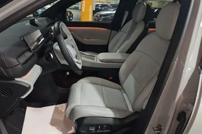 Nio ES6 2024, 20600 км, за 26746 USD - фото 22