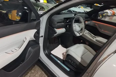 Nio ES6 2024, 20600 км, за 26746 USD - фото 23