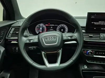Audi Q5 2022, 59706 км, за 29185.68 USD - фото 7