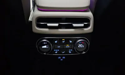 Genesis GV70 2024, 20703 км, за 28599.36 USD - фото 28