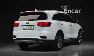 Kia Sorento 2018, 136815 км, за 9490.99 USD