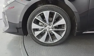 Kia K5 2017, 61439 км, за 6607.2 USD