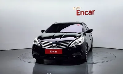 Hyundai Grandeur 2012, 189337 км, за 2443.71 USD