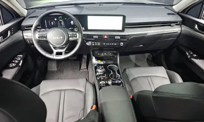 Kia K5 2026, 4234 км, за 22909.28 USD - фото 7