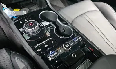 Kia K5 2026, 4234 км, за 22909.28 USD - фото 9