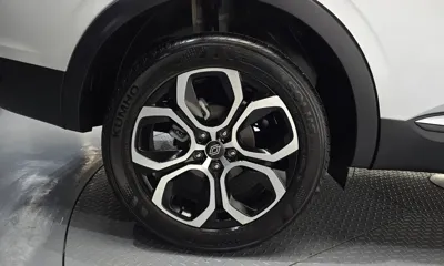 Renault-KoreaSamsung Arkana 2026, 14061 км, за 14977.21 USD