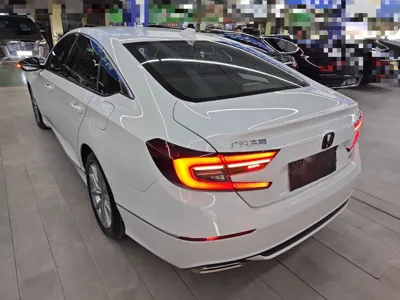 Honda Accord 2022, 93500 км, за 15567 USD