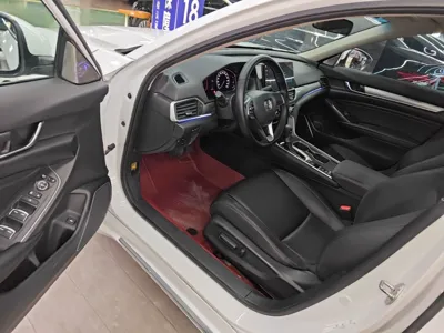 Honda Accord 2022, 93500 км, за 15567 USD - фото 19