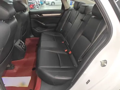 Honda Accord 2022, 93500 км, за 15567 USD - фото 20