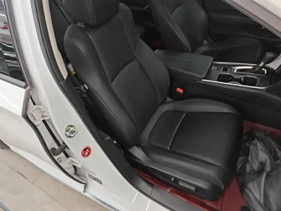 Honda Accord 2022, 93500 км, за 15567 USD - фото 23