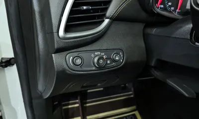 ChevroletGMDaewoo Trax 2018, 136470 км, за 3934.58 USD - фото 15