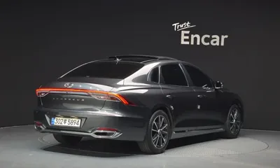 Hyundai Grandeur 2022, 73896 км, за 14918.57 USD