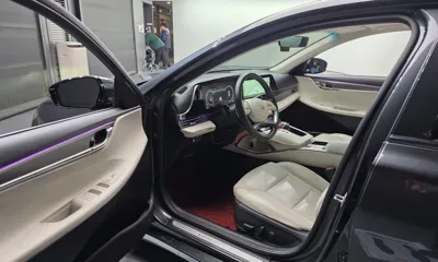 Hyundai Grandeur 2022, 73896 км, за 14918.57 USD - фото 10