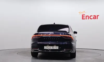 Hyundai Grandeur 2020, 65584 км, за 14769.59 USD