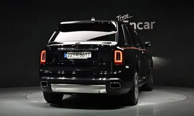 Rolls-Royce Cullinan 2022, 35014 км, за 269778.23 USD
