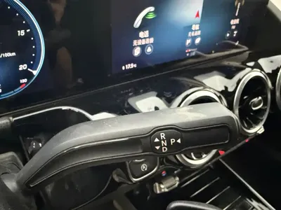 Mercedes-Benz GLA 2023, 58000 км, за 18683.03 USD