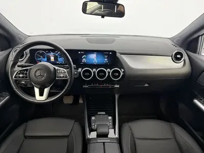 Mercedes-Benz GLA 2023, 58000 км, за 18683.03 USD - фото 7