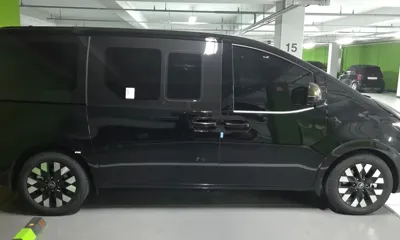 Hyundai Staria 2025, 35 км, за 65051.74 USD