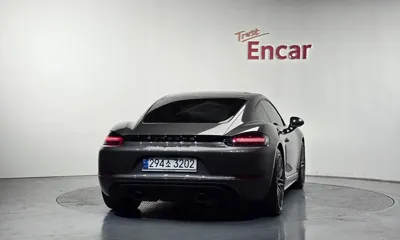 Porsche 718 2021, 103710 км, за 50488.63 USD