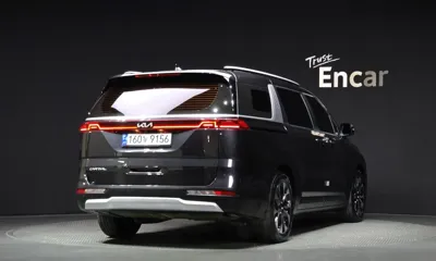 Kia Canival 2023, 18858 км, за 19094.81 USD
