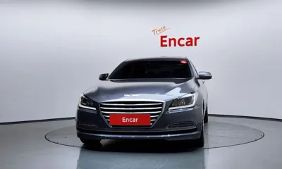 Hyundai Genesis 2016, 167940 км, за 5785.61 USD