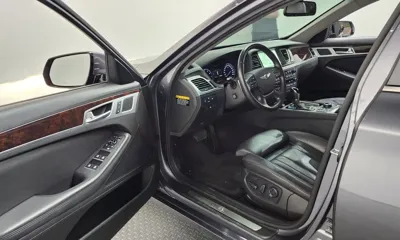 Hyundai Genesis 2016, 167940 км, за 5785.61 USD - фото 10