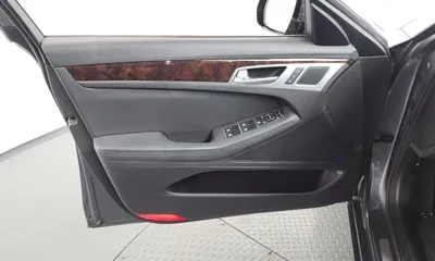 Hyundai Genesis 2016, 167940 км, за 5785.61 USD - фото 24