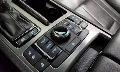 Hyundai Genesis 2016, 167940 км, за 5785.61 USD - фото 31
